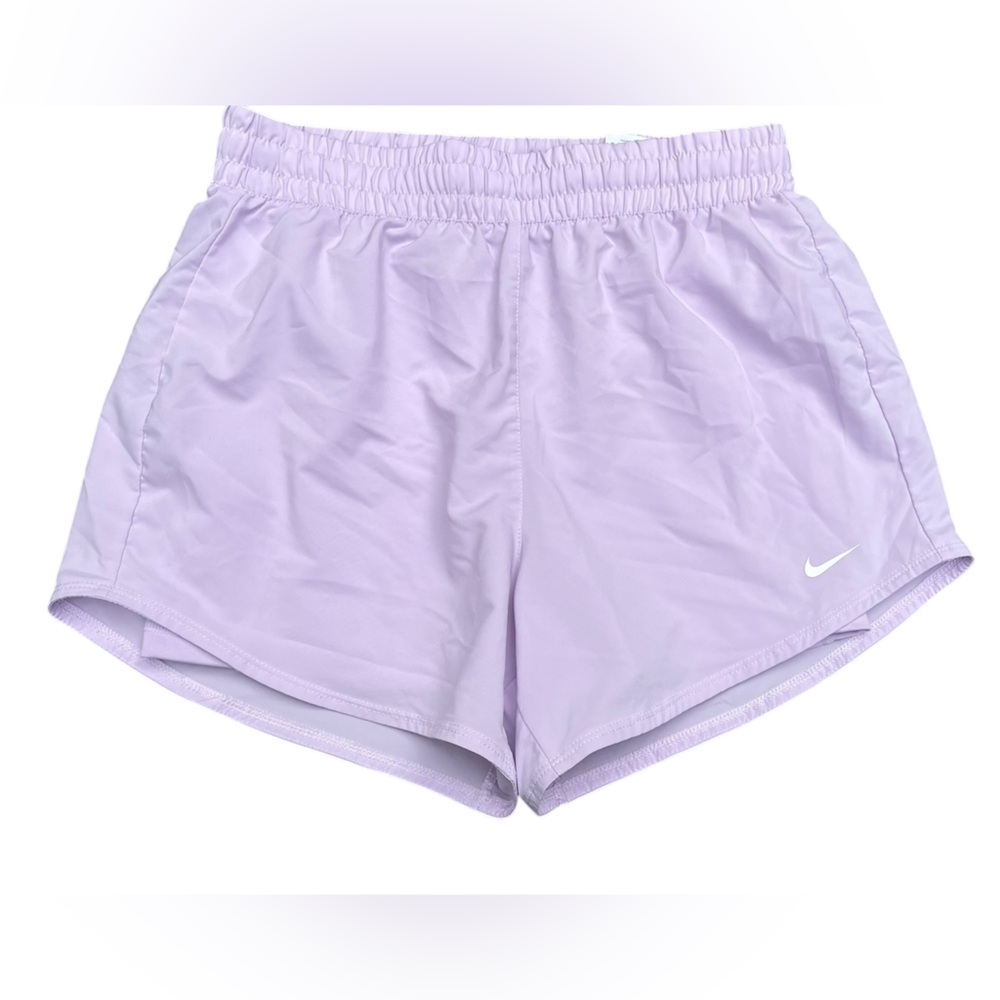 Nike Women's Light Purple Athletic Shorts Size XL